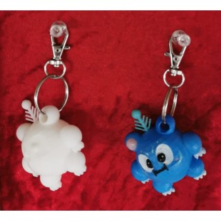 Figurine porte-clé peinte