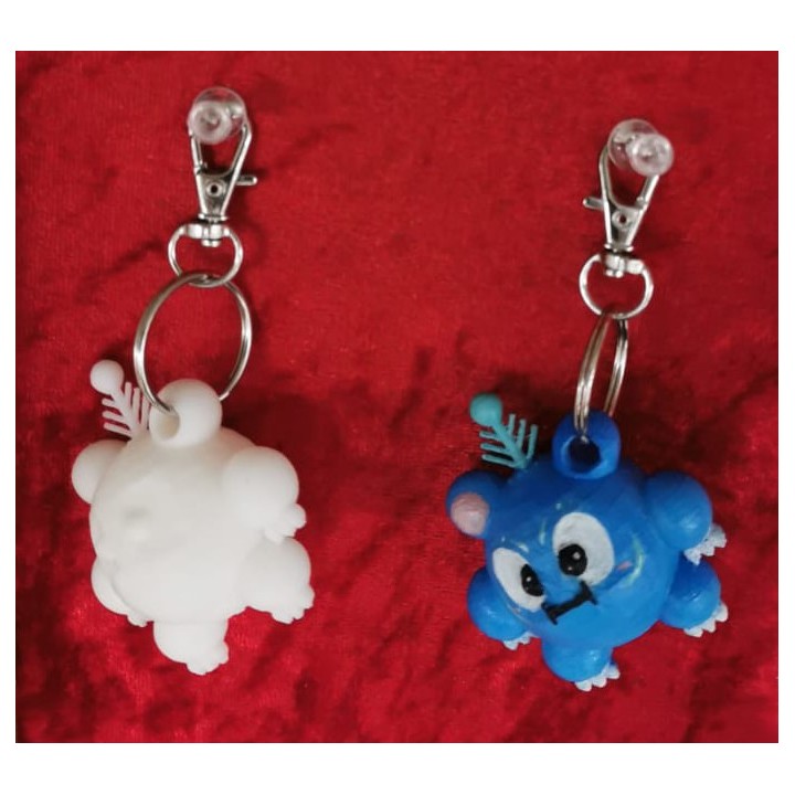 Figurine porte-clé peinte